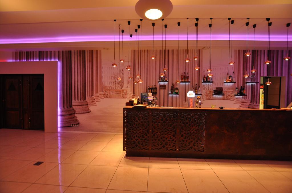 Pass Hotel Zebrzydowice Esterno foto